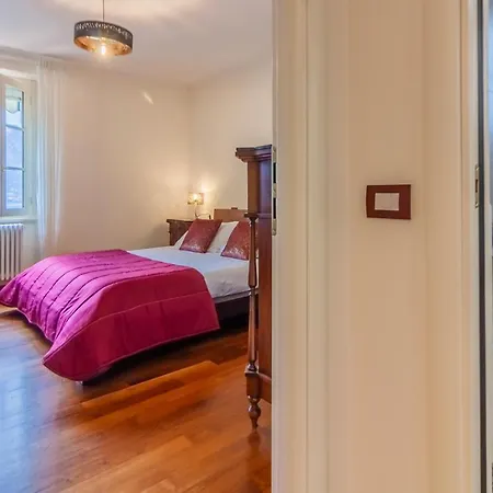 Aglaia Luxury Lake View By Wonderful Italy דירה אבאדיה לריאנה